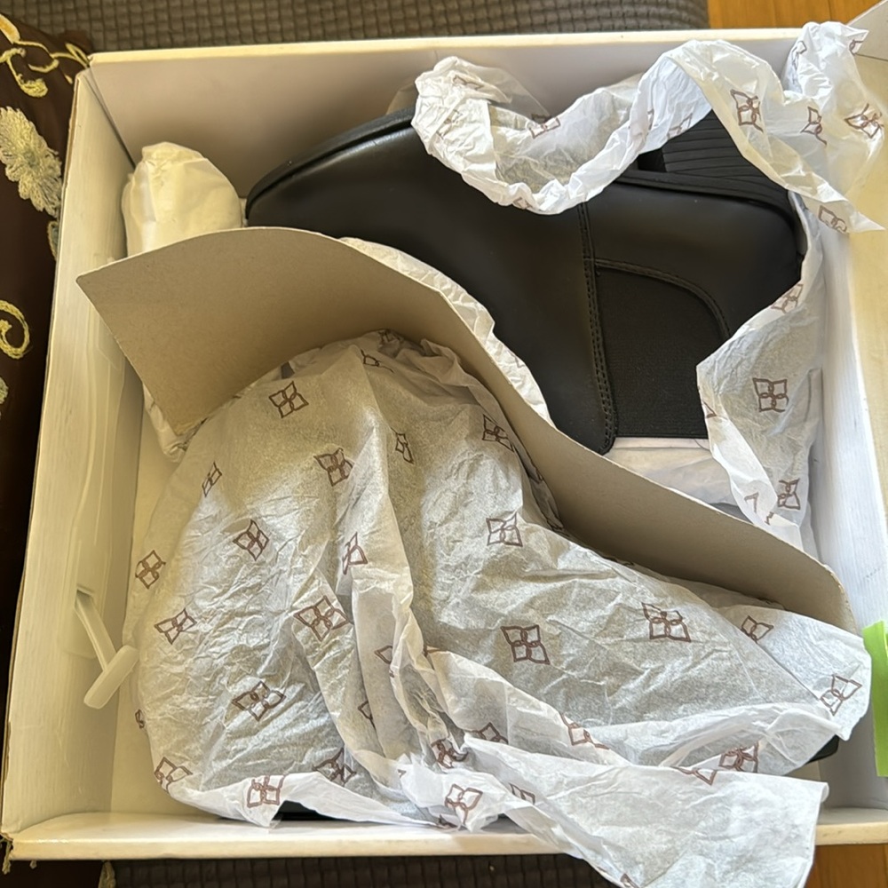 dav Brand Rainboots NWT - Picture 7 of 11
